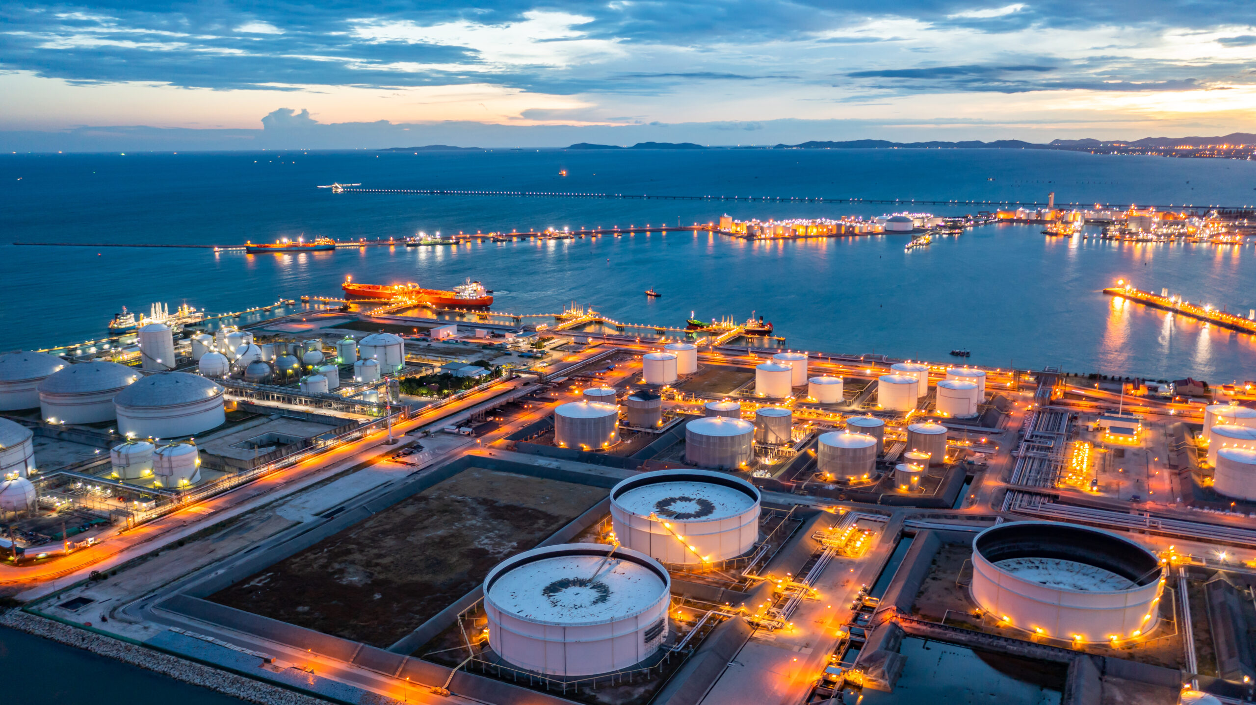 The Upside Peace Talks Impact Oil Prices, LNG Demand Soars